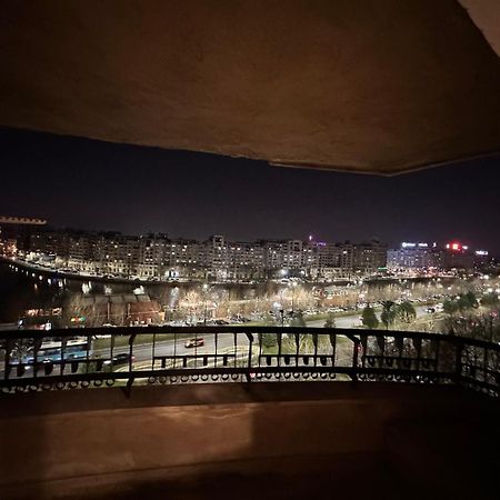 Unirii Lake Tribunal Βουκουρέστι Εξωτερικό φωτογραφία