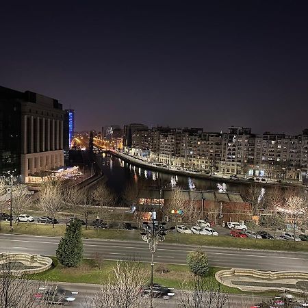 Unirii Lake Tribunal Βουκουρέστι Εξωτερικό φωτογραφία