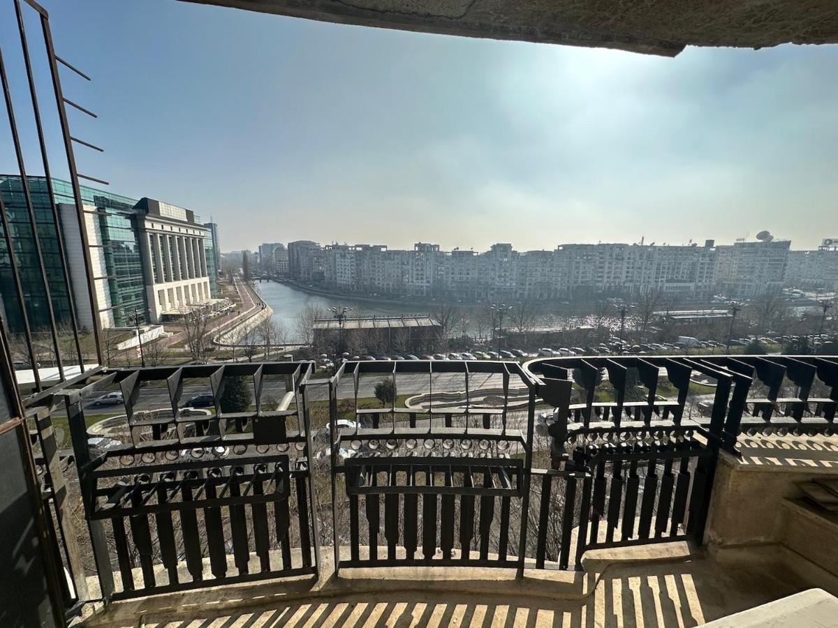 Unirii Lake Tribunal Βουκουρέστι Εξωτερικό φωτογραφία