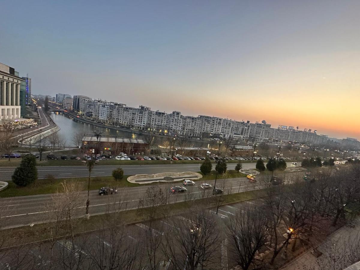 Unirii Lake Tribunal Βουκουρέστι Εξωτερικό φωτογραφία