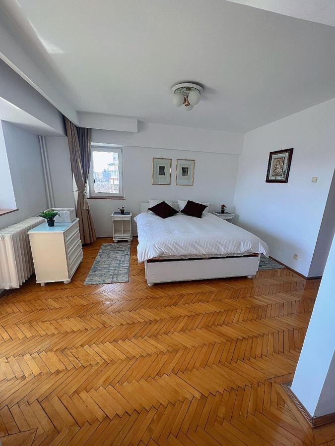 Unirii Lake Tribunal Βουκουρέστι Εξωτερικό φωτογραφία